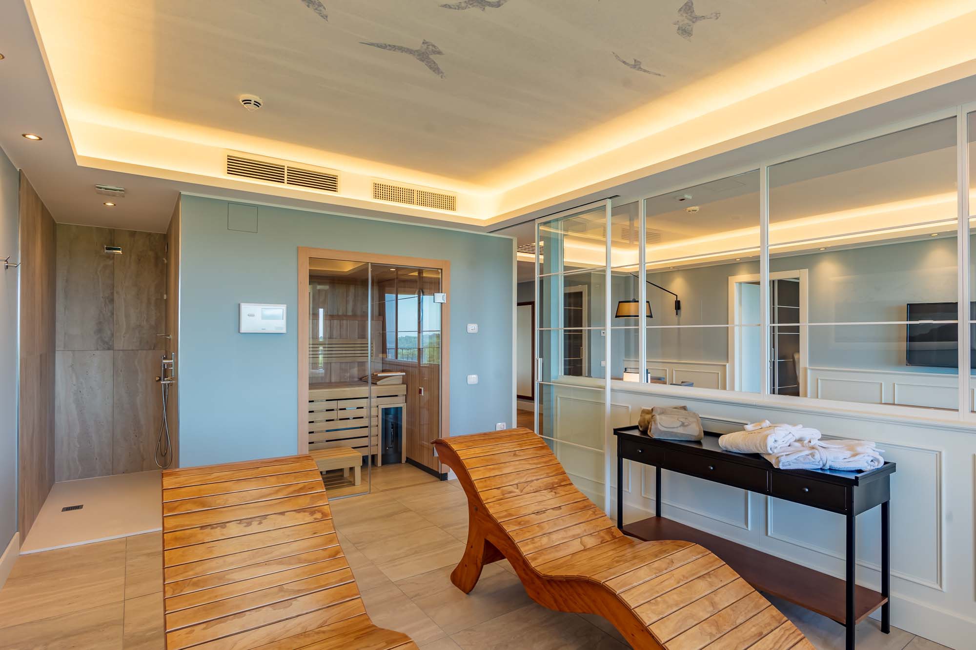 Spa suite